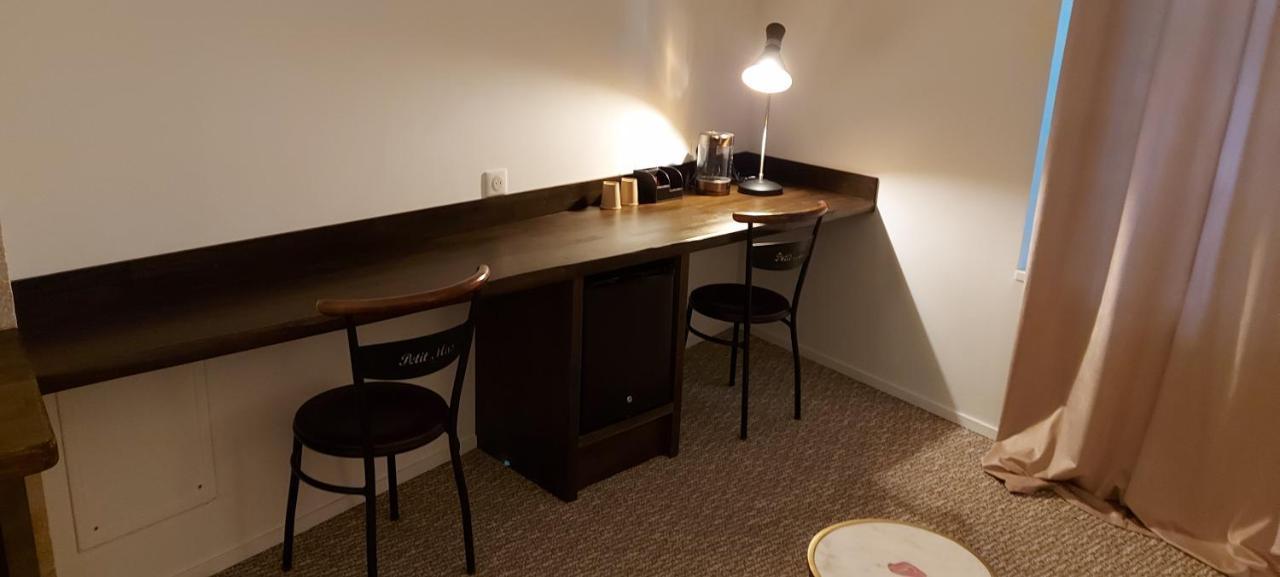 Auberge Le Petit Mas Issoire Ngoại thất bức ảnh