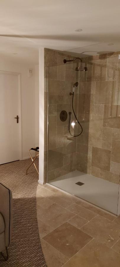 Auberge Le Petit Mas Issoire Ngoại thất bức ảnh